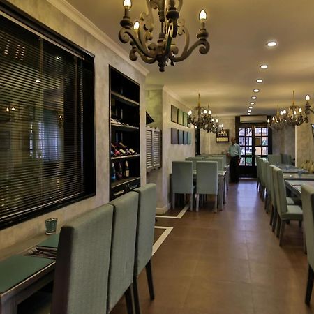 La Maison By Dia Hotels And Homes Panaji Bagian luar foto